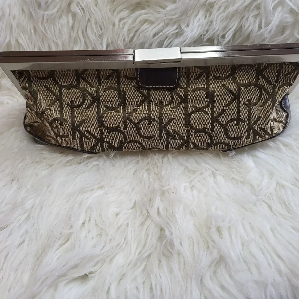 Calvin Klein Signature Jacquard Logo Clutch Small